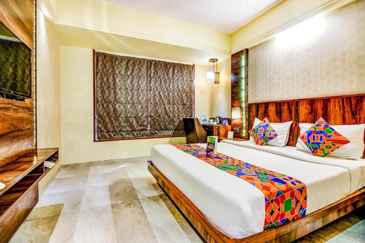 Hotel Crawford Inn Bombaim Exterior foto