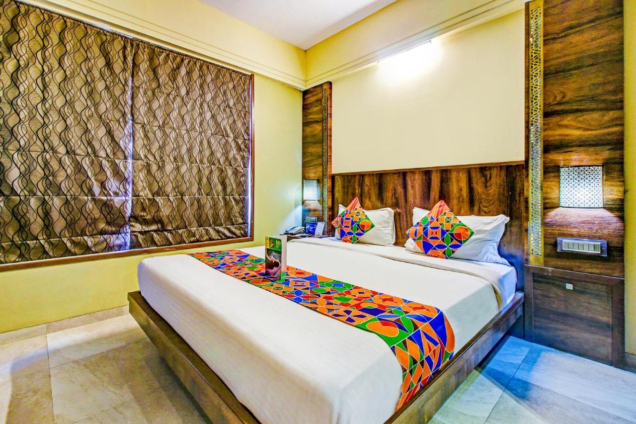 Hotel Crawford Inn Bombaim Exterior foto