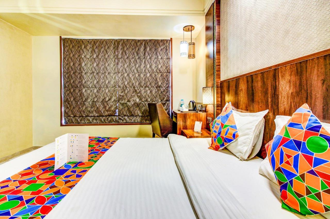 Hotel Crawford Inn Bombaim Exterior foto