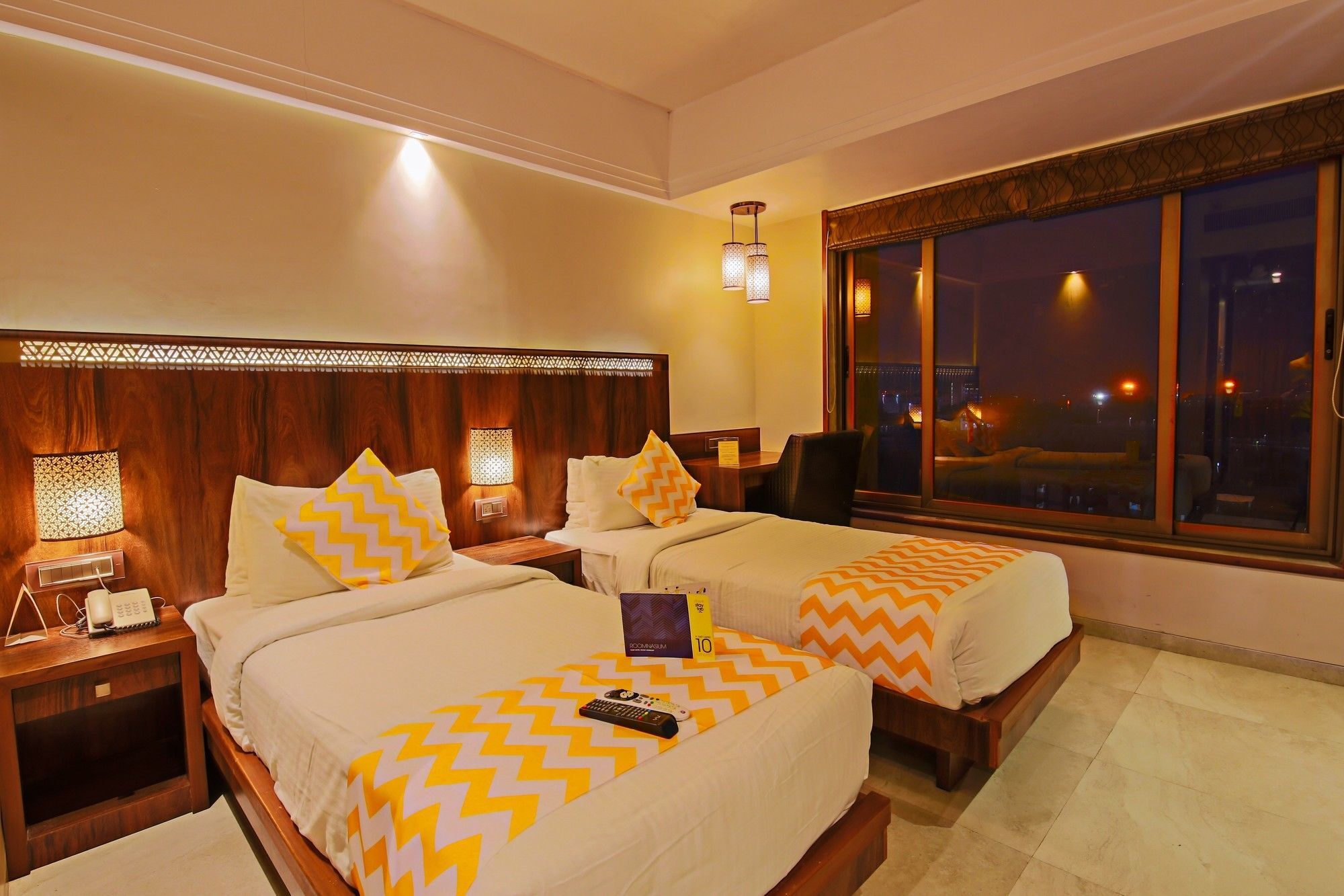 Hotel Crawford Inn Bombaim Exterior foto