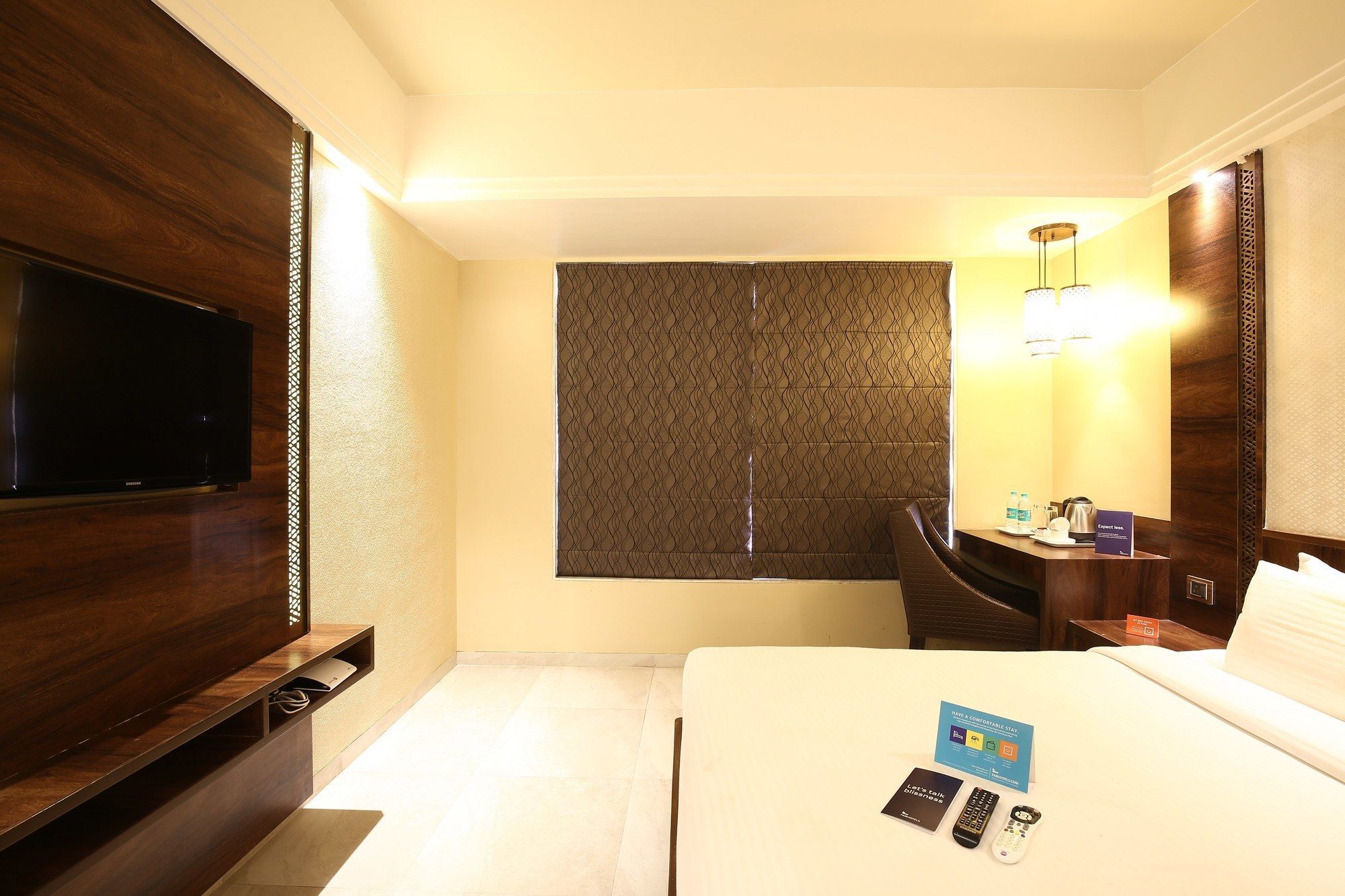 Hotel Crawford Inn Bombaim Exterior foto